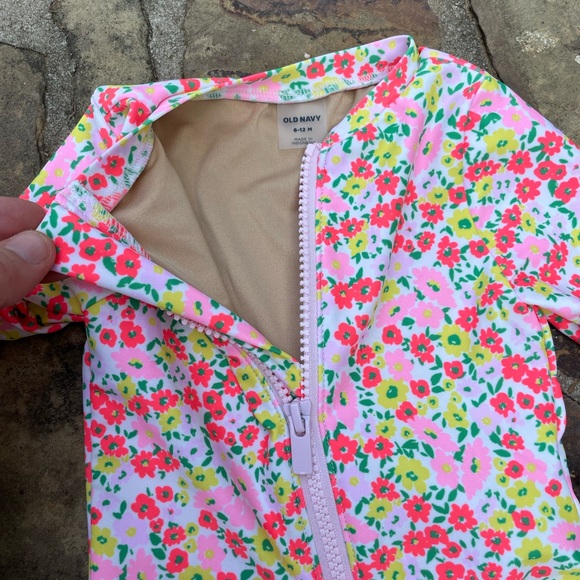 Baby girls swimsuit rashguard bundle lot NWOT - Picture 9 of 13